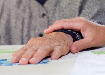 Ранний признак болезни Паркинсона – как его распознать – Орен Зариф